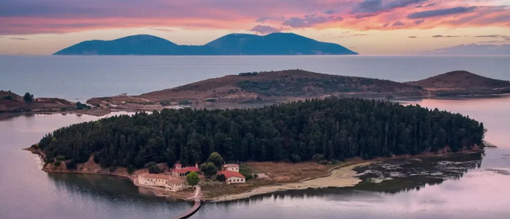 daily tour albania vlore trip
